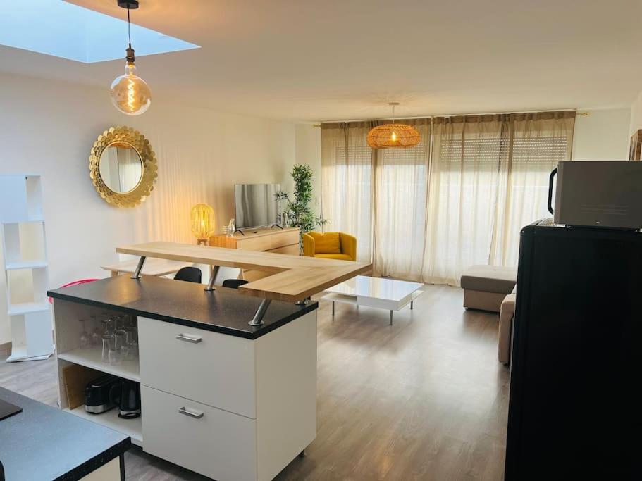Harmonieux/Bezannes/Pkg Prive Apartamento Exterior foto