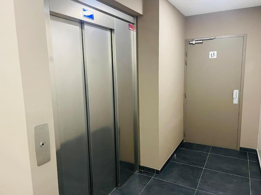 Harmonieux/Bezannes/Pkg Prive Apartamento Exterior foto